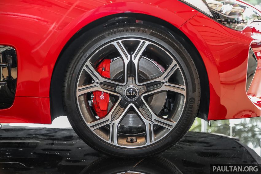 Kia Stinger launched in Malaysia – 251 hp 2.0 GT Line and 365 hp 3.3 V6 GT, CBU, RWD, RM240k to RM310k 837091