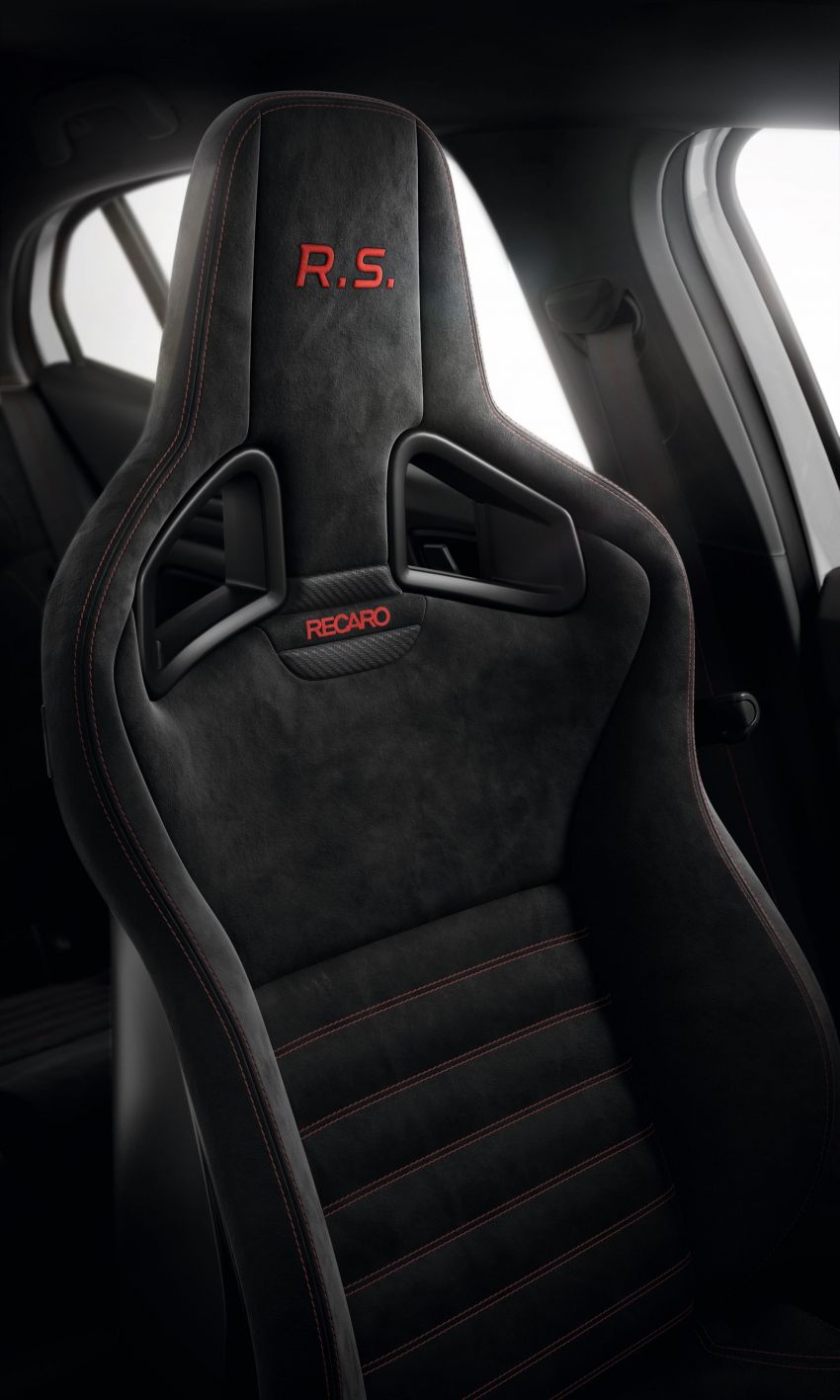 Renault Megane RS Trophy revealed – 300 PS, 420 Nm 841237