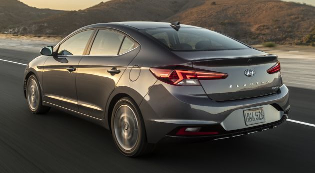 2019 Hyundai Elantra Facelift – new looks, safety tech