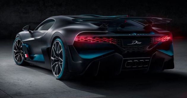 Bugatti Divo – 1,500 hp, terhad 40 unit, RM23.8 juta
