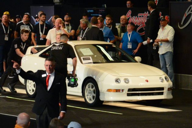 Acura Integra Type R DC2 asli 1997 dijual pada harga RM264k di acara lelongan Barret Jackson Las Vegas