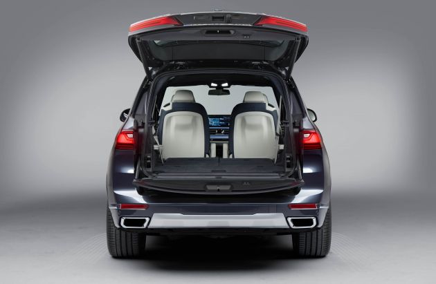 G07 BMW X7 makes its official debut – three-row SUV