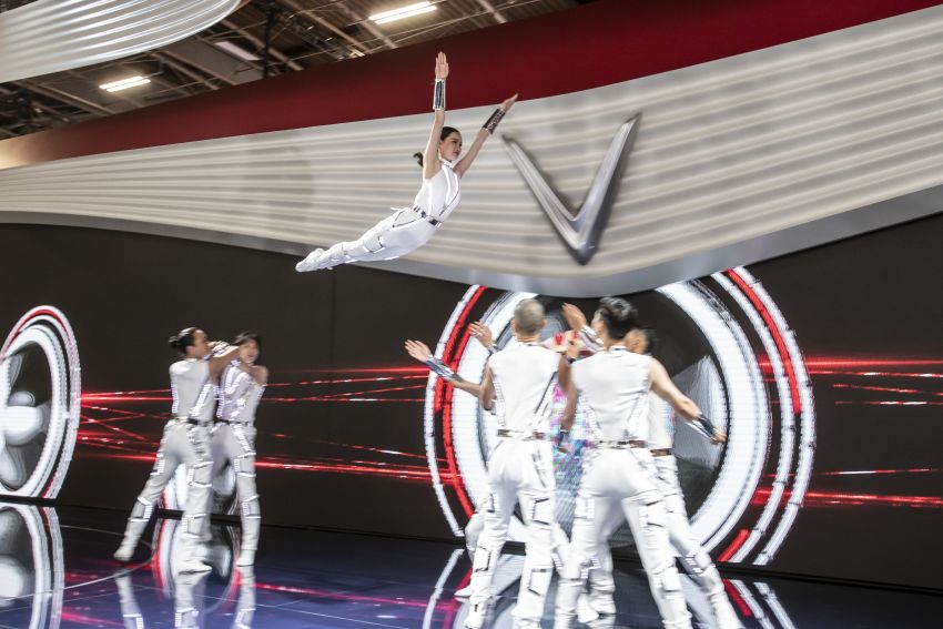 VinFast LUX A2.0 sedan and LUX SA2.0 SUV debut in Paris – BMW-based models to go on sale in June 2019 868786