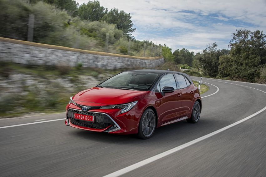 GALLERY: 2019 Toyota Corolla detailed for Europe – three body styles; four powertrains, including hybrids 926272
