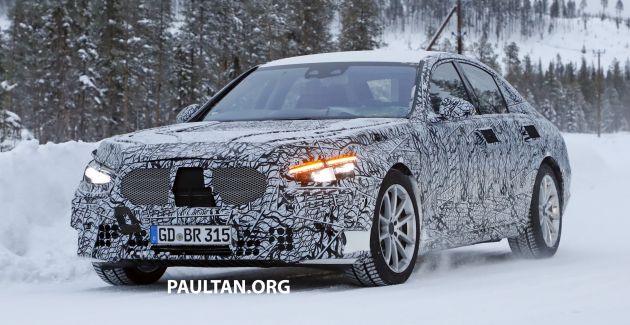 SPYSHOTS: W223 Mercedes-Benz S-Class spotted testing again – interior reveals large touchscreen