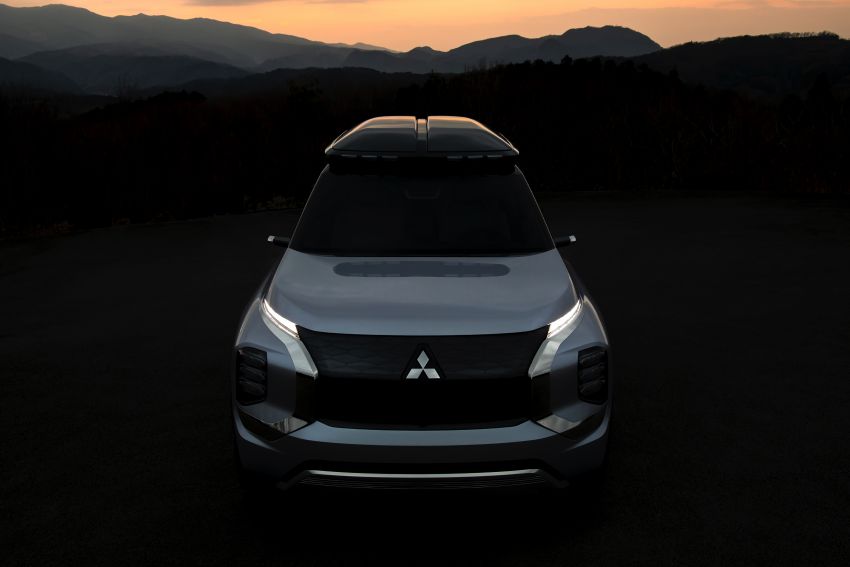Mitsubishi Engelberg Tourer – PHEV SUV concept with 20 kWh battery, 70 km EV range, 700 km combined 932199