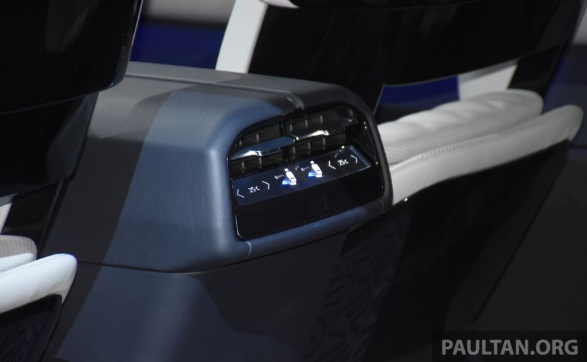 Mitsubishi Engelberg Tourer – PHEV SUV concept with 20 kWh battery, 70 km EV range, 700 km combined 932236