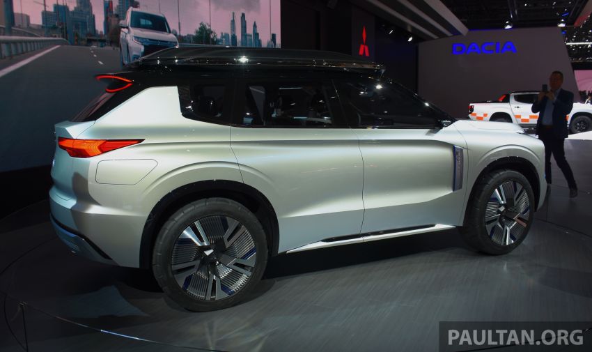 Mitsubishi Engelberg Tourer – PHEV SUV concept with 20 kWh battery, 70 km EV range, 700 km combined 932225