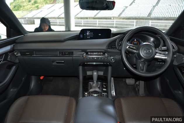 2019 Mazda 3 in detail – improved NVH; why a torsion beam and no touchscreen; unique sedan/hatch styling