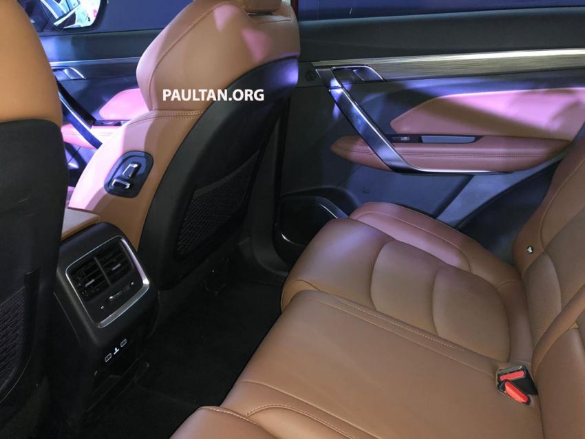 GALLERY: New Geely Boyue Pro SUV debuts in China 981236