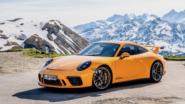 GALLERY: Porsche 911 GT3 – 20 years, six versions