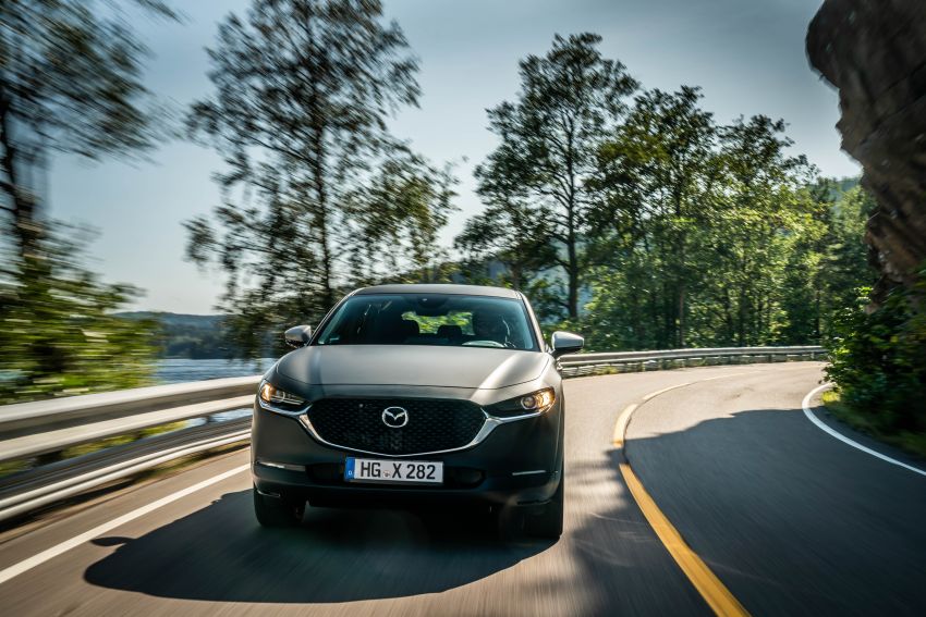 Mazda to unveil full EV at next month’s Tokyo show 1016730