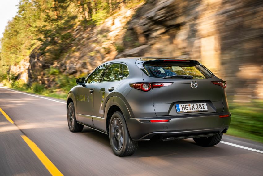 Mazda to unveil full EV at next month’s Tokyo show 1016751