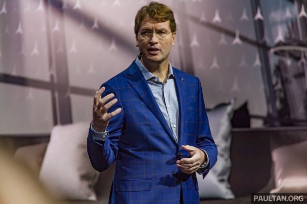 “Our cars are not smartphones, we design them to last” – Mercedes-Benz boss Ola Källenius on tech