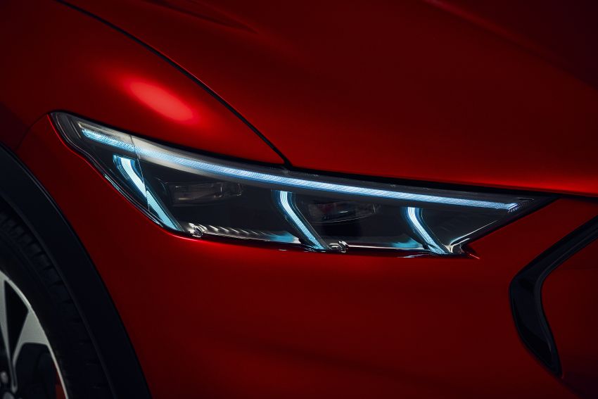 Ford Mustang Mach-E revealed – electric SUV with up to 439 hp, 839 Nm, 0-100 km/h 3.5 secs, 600 km range 1046837