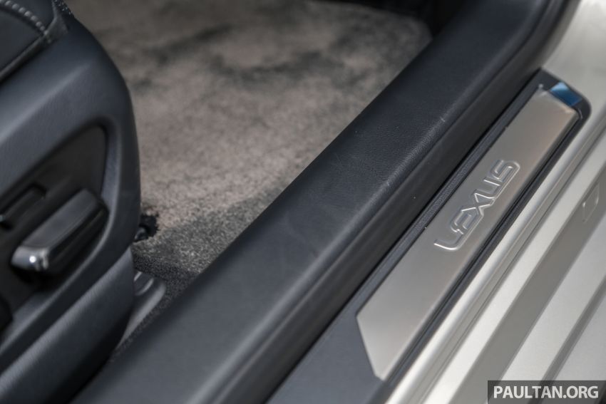 REVIEW: 2019 Lexus ES 250 in Malaysia, from RM296k 1038425