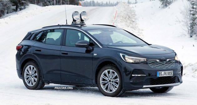 SPYSHOTS: Volkswagen ID.4X spotted in Opel clothes