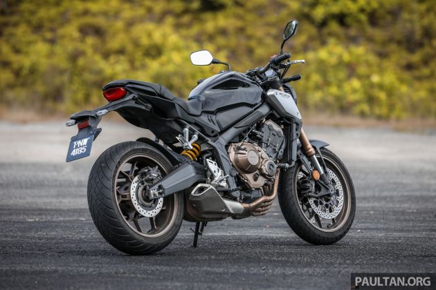 REVIEW: 2019 Honda CBR650R and CB650R – inline-four middleweights for every rider, from RM43,999