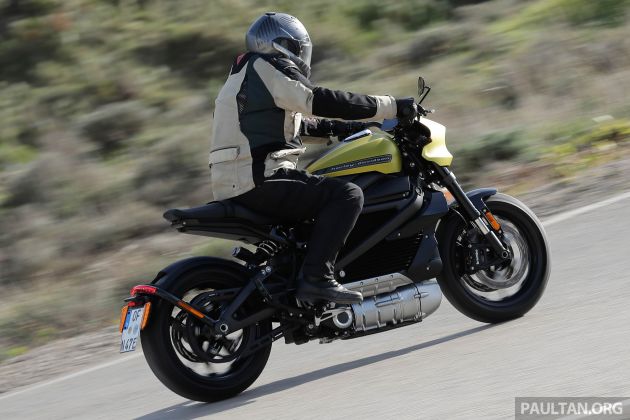 REVIEW: Harley-Davidson LiveWire electric motorcycle first ride – a sharp shock to the senses
