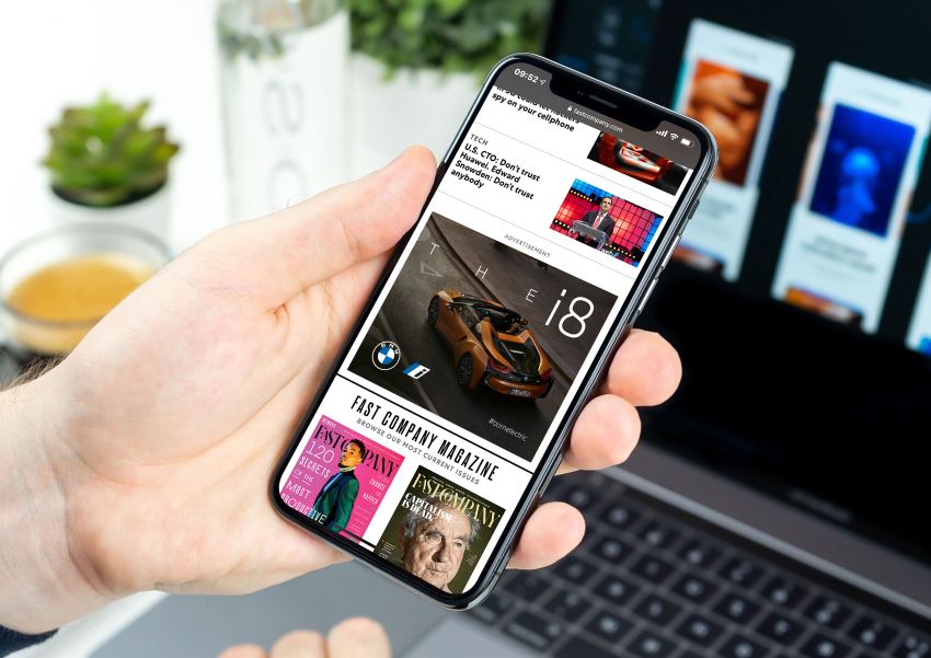 BMW unveils new logo for promotional material; vehicles and dealerships to retain current logo 1092551