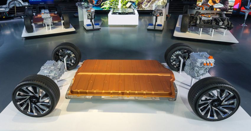 GM announces new Ultium batteries and EV platform 1091980