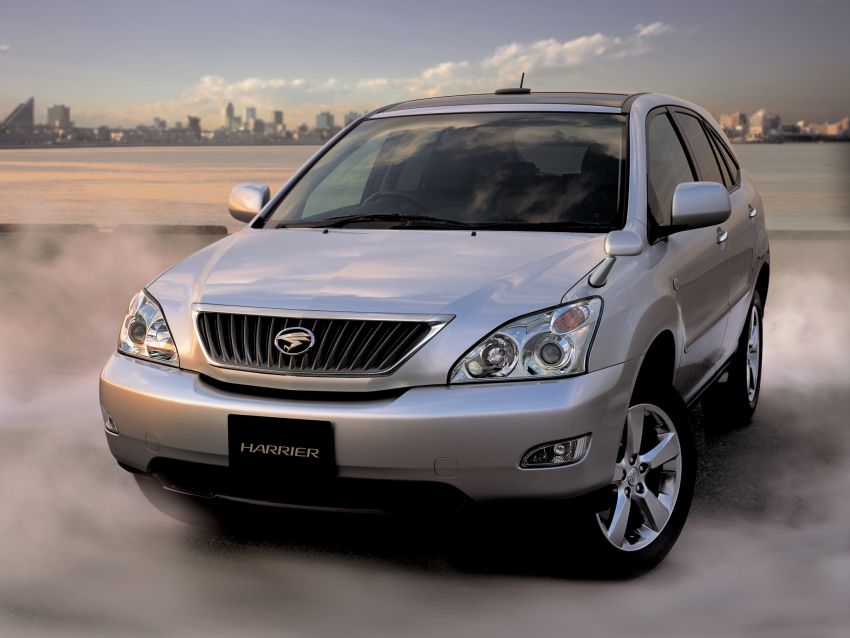 GALLERY: Four generations of the Toyota Harrier SUV 1106478