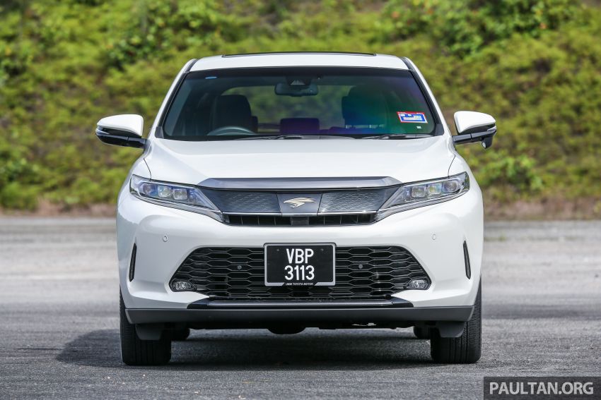 GALLERY: Four generations of the Toyota Harrier SUV 1106688