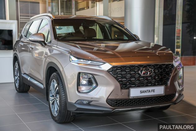 GALLERY: 2020 Hyundai Santa Fe with third-row vents