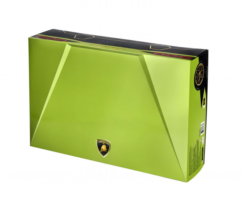 Lego Technic Lamborghini Sián FKP 37 – 3,696 pieces, moving V12, 8-speed gearbox and AWD, RM1,599.90 1123411