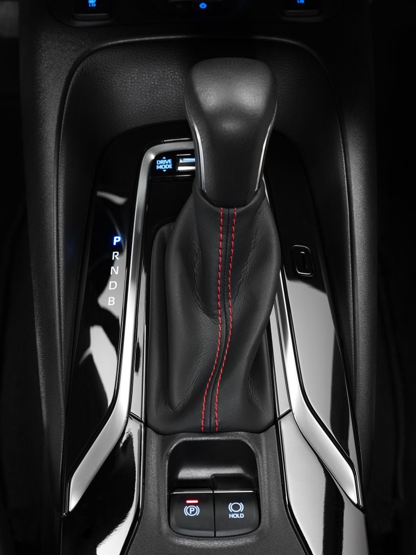 Toyota Corolla Sedan GR Sport – look-faster four-door 1150815