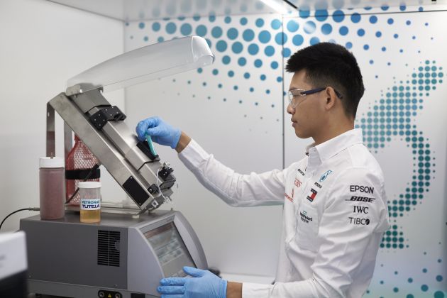 Petronas Trackside Fluid Engineers – we talk to En De Liow and Stephanie Travers about Formula 1 in 2020