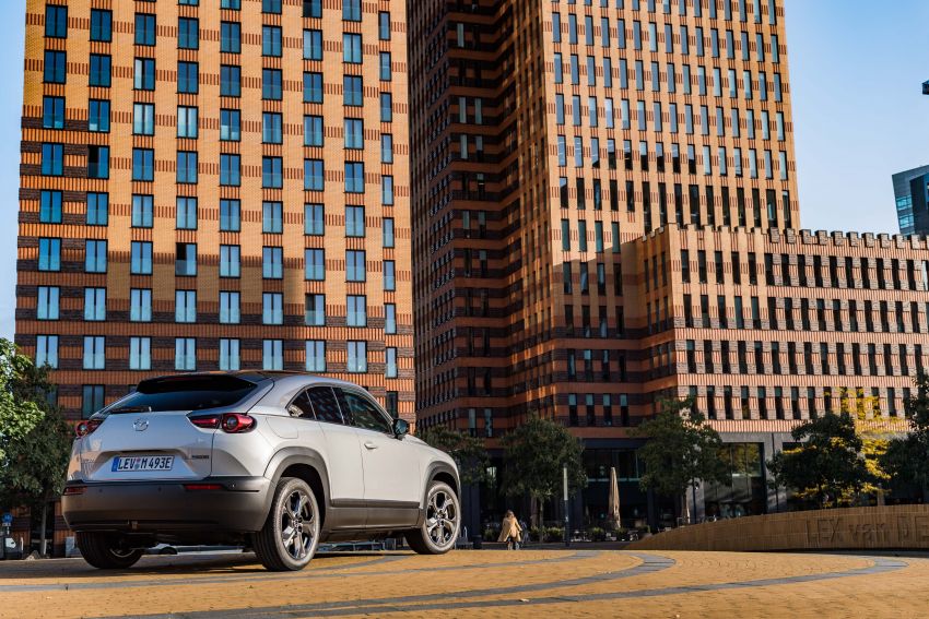 Mazda MX-30 EV launched in the UK – from RM137k 1185178