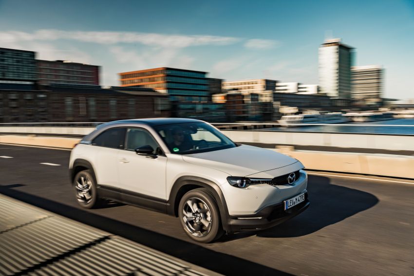Mazda MX-30 EV launched in the UK – from RM137k 1185232