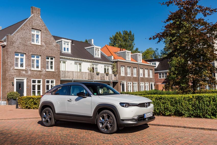 Mazda MX-30 EV launched in the UK – from RM137k 1185235