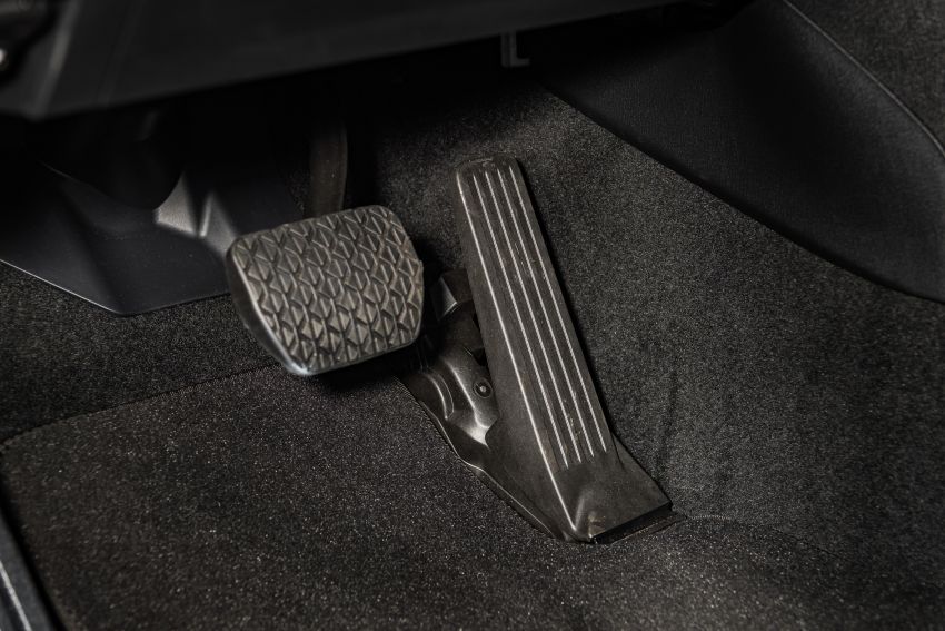 Mazda MX-30 EV launched in the UK – from RM137k 1185283