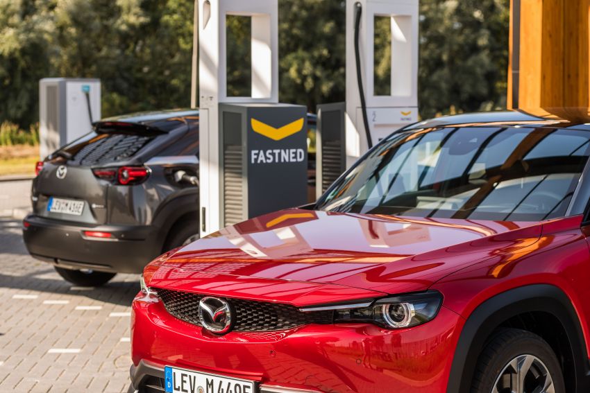 Mazda MX-30 EV launched in the UK – from RM137k 1184933