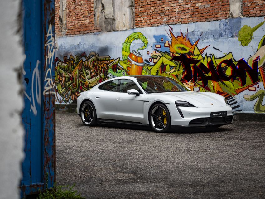 2020 Porsche Taycan launched in Malaysia – up to 761 PS and 1,050 Nm, 464 km EV range; from RM725k 1178312