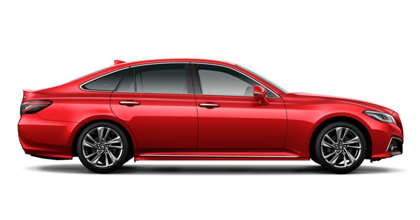 2021 Toyota Crown introduced in Japan with new kit 1202981
