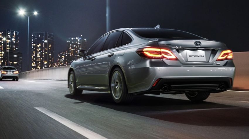 2021 Toyota Crown introduced in Japan with new kit 1202880