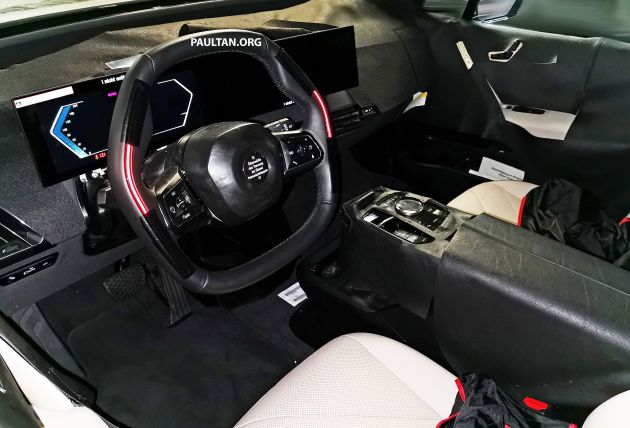 SPIED: BMW iX electric SUV – production interior seen