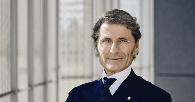 Bugatti CEO Stephan Winkelmann to take on second chief executive role at Lamborghini, starting Dec 1?