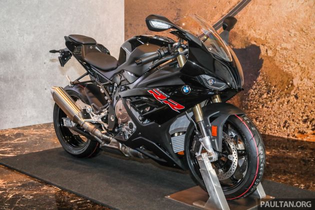 2021 BMW Motorrad S1000RR now in Malaysia – standard at RM121,500, M Package at RM138,500