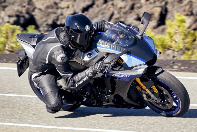 2021 Pirelli Diablo Rosso IV to suit fast road bike riders