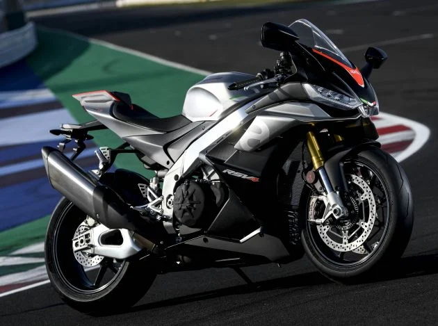 2021 Aprilia RSV4 1100 and RSV4 Factory updated