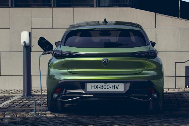 2023 Peugeot e-308 – EV hatchback confirmed for launch next year, 400 km range from 54 kWh battery