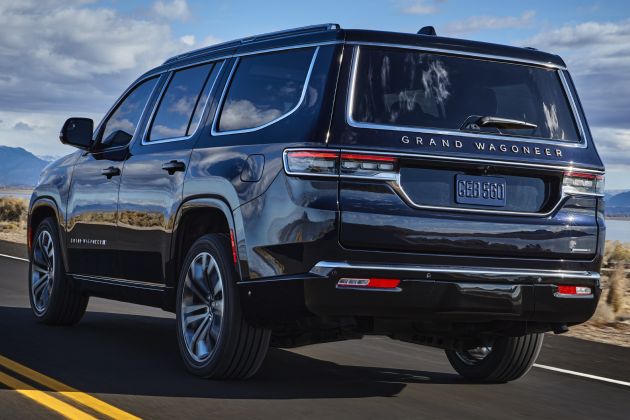 2022 Jeep Wagoneer, Grand Wagoneer debut – luxury three-row SUVs with V8 power and plenty of screens