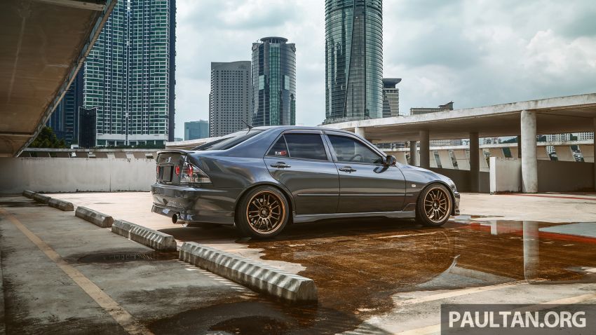 Vehicle end of life policy survey – should cars and bikes over 15/20 years old be scrapped in Malaysia? 1267998