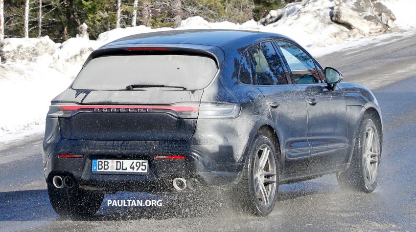 SPYSHOTS: 2022 Porsche Macan second facelift – updated exterior, Direct Touch Control centre console 1275144