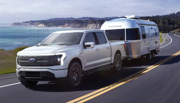 2022 Ford F-150 Lightning electric pick-up truck off to a thunderous start – 20,000 bookings in 12 hours