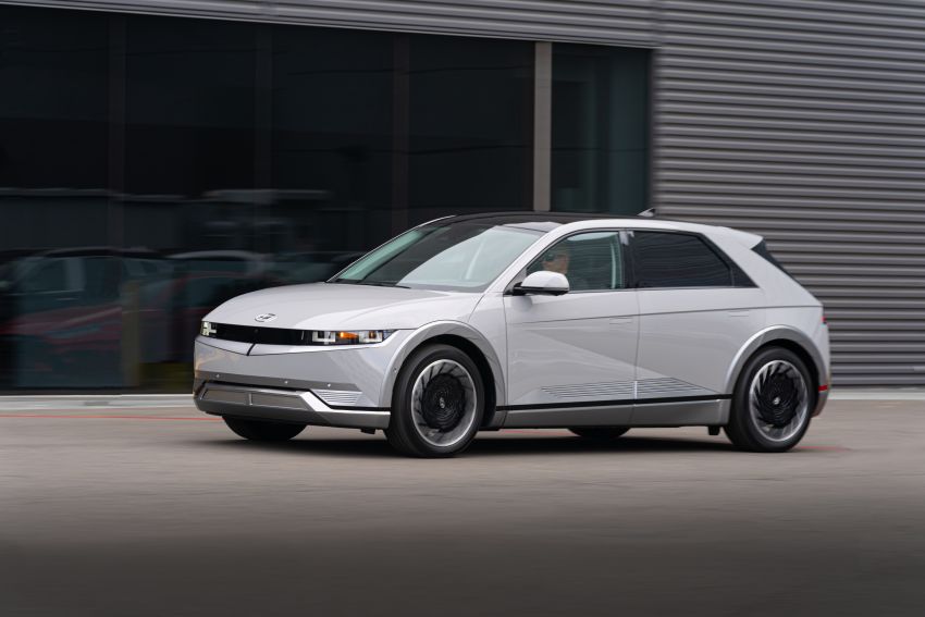 Hyundai Ioniq 5 for US market – 225 hp with RWD, 320 hp with AWD, 393 to 483 km range, on sale in autumn 1298377